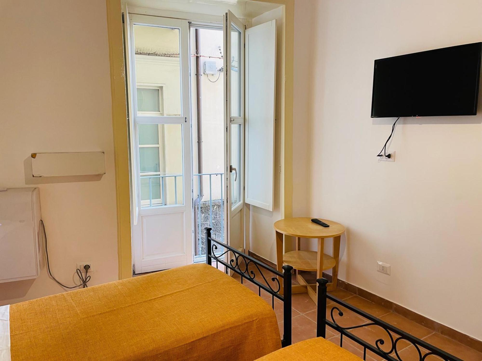 Apartment Casa Fermata Centro Naples