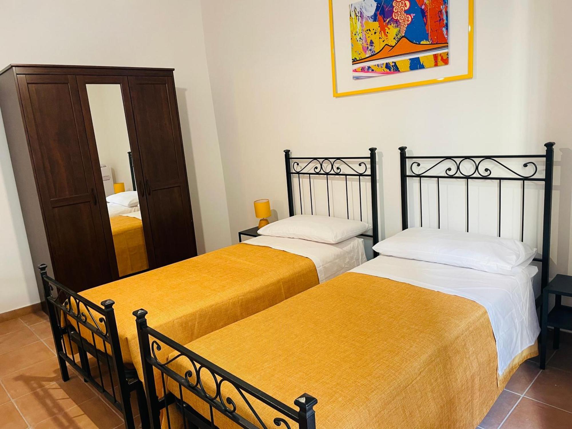 Apartment Casa Fermata Centro Naples
