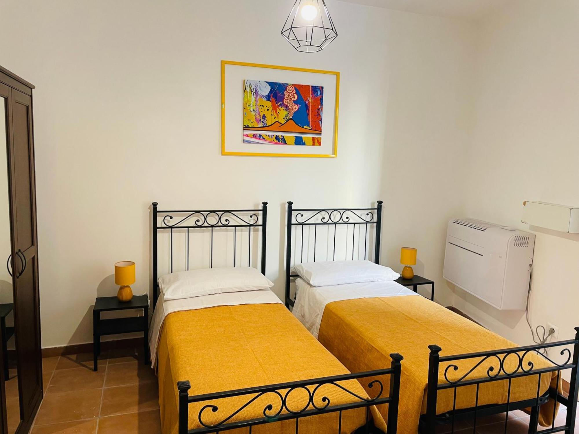 Apartment Casa Fermata Centro Naples